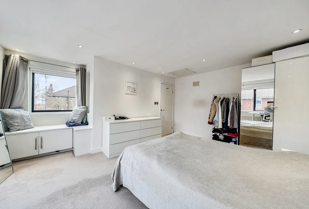 Brookwood Road, London, SW18 5DD, photo 5