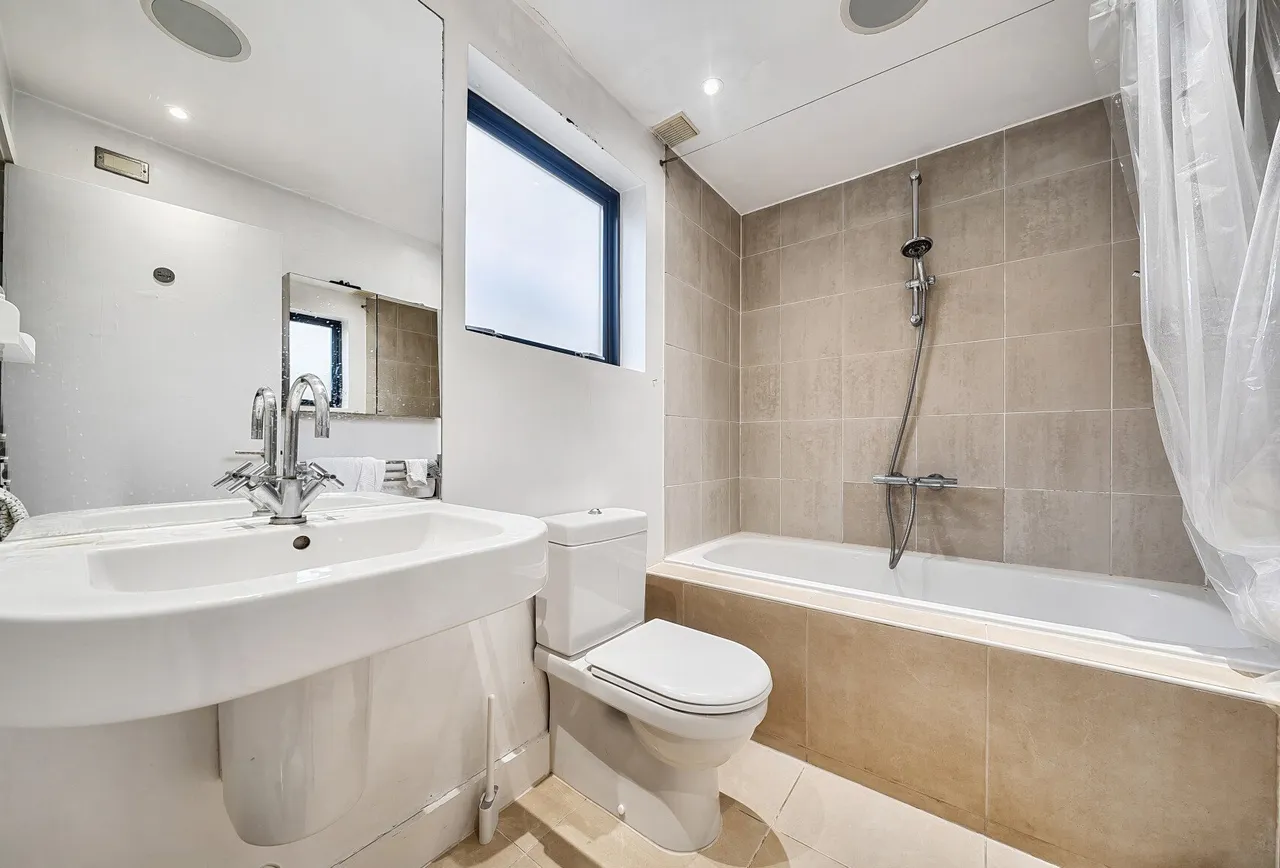 Brookwood Road, London, SW18 5DD, photo 7