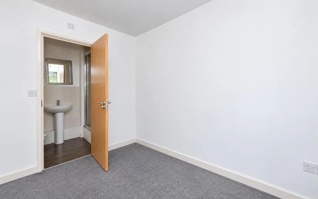 Blenheim Square, Epping, CM16, photo 8