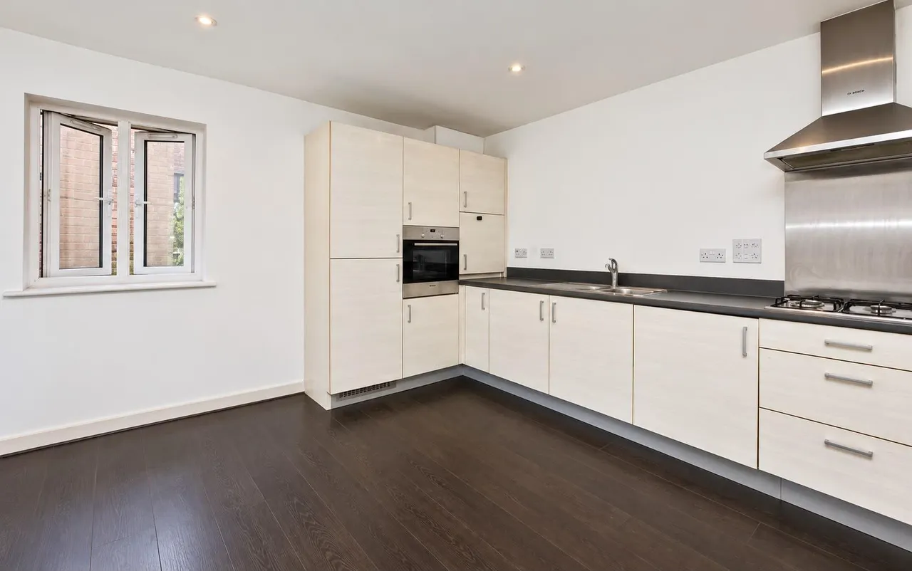 Blenheim Square, Epping, CM16, photo 4