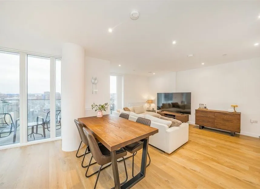 3 bed flat for sale — Springham Walk, Greenwich, SE10