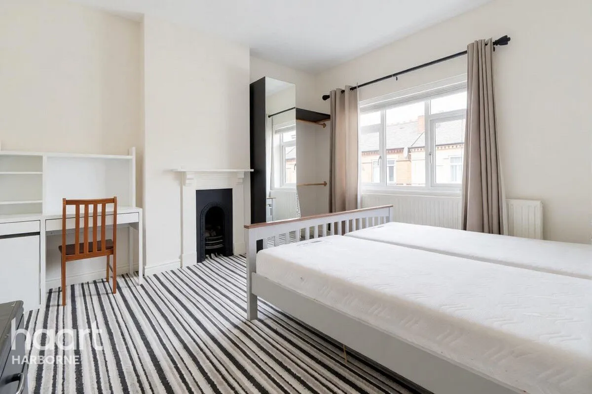Poplar Road, Bearwood, B66, photo 11