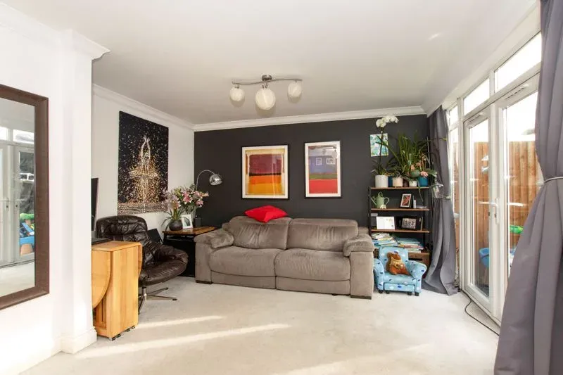 Sutton Close, Tring, Hertfordshire, HP23 5HD, photo 9