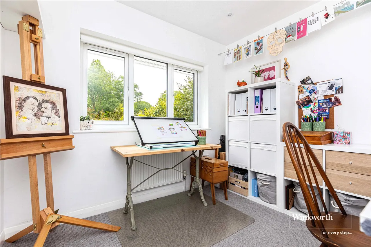 Hinton Wood Avenue, Highcliffe, Christchurch, BH23, photo 4