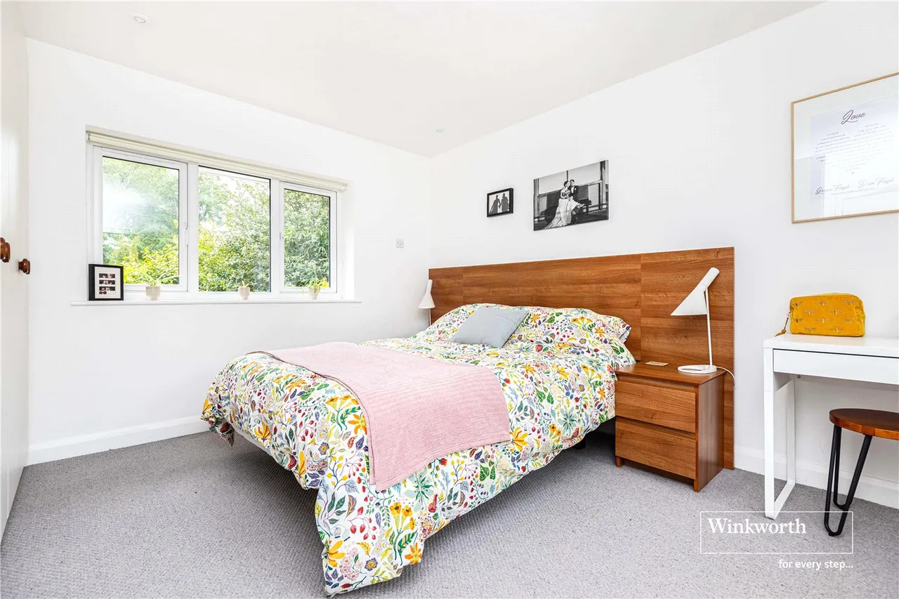 Hinton Wood Avenue, Highcliffe, Christchurch, BH23, photo 5