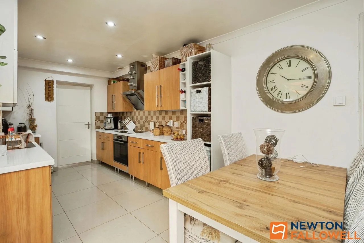 Elliot Close, Grantham, NG31, photo 3