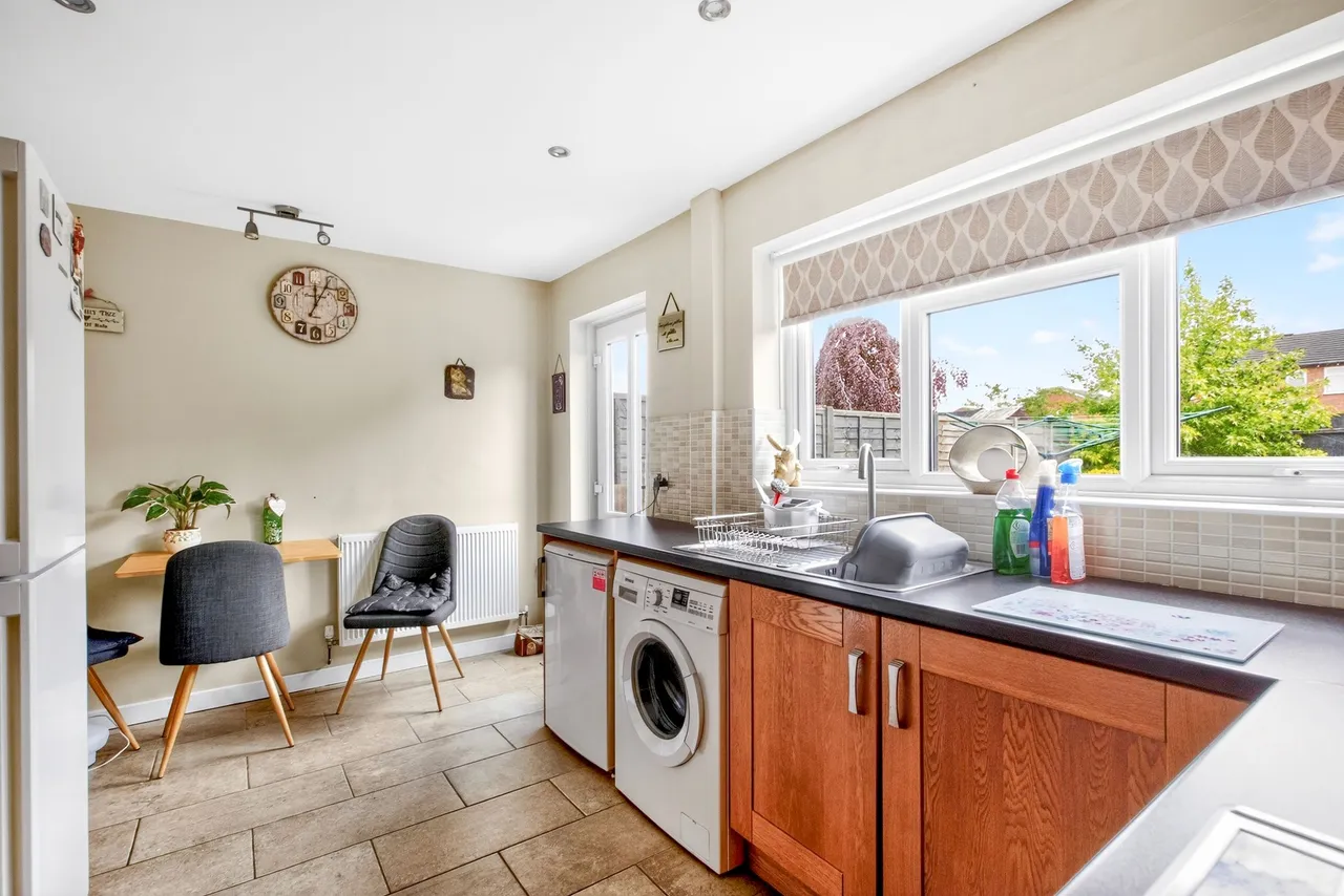 Faraday Close, Broughton Astley, LE9, photo 9
