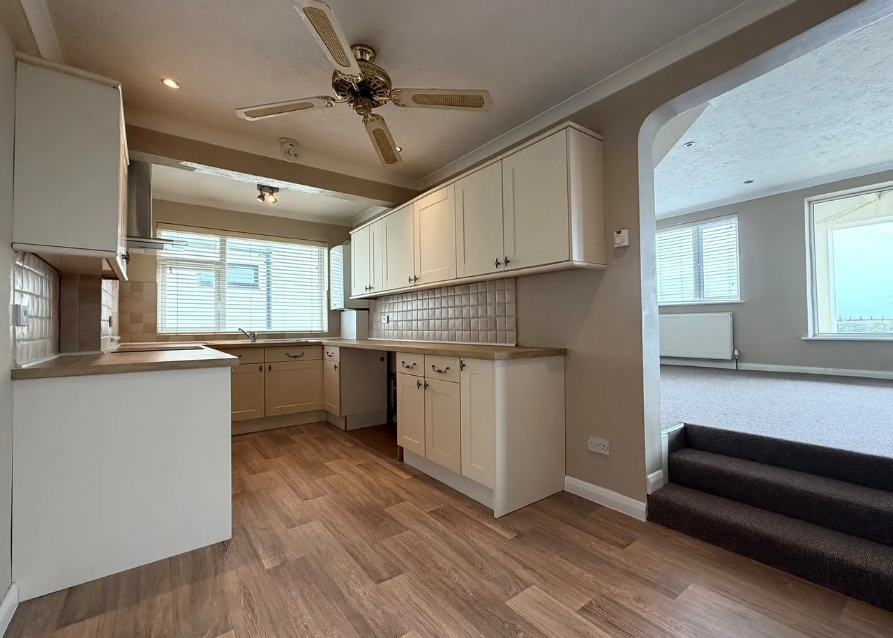 Brighton Road, Lancing, BN15, photo 16