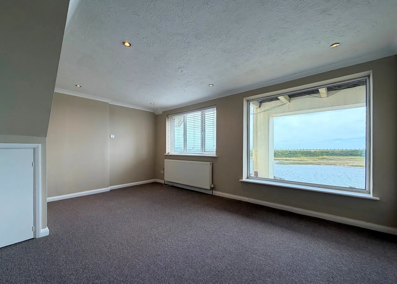 Brighton Road, Lancing, BN15, photo 7