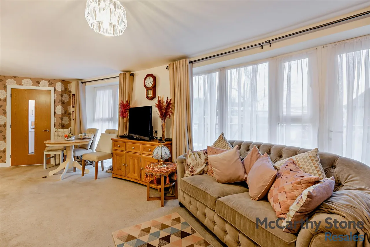 Charlton Green, Dover, CT16, photo 12