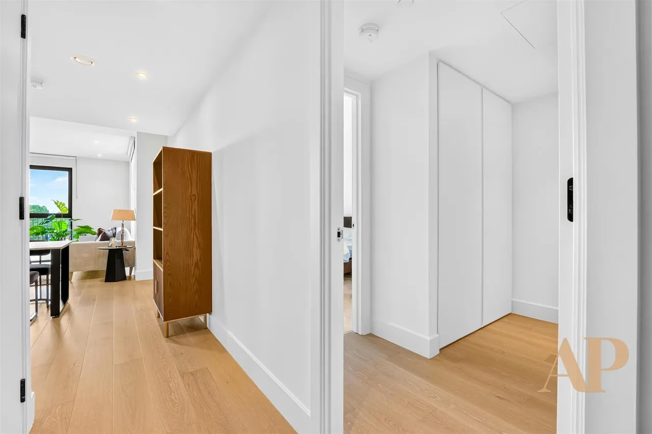 Fountain Park Way, London W12 7SP, photo 7