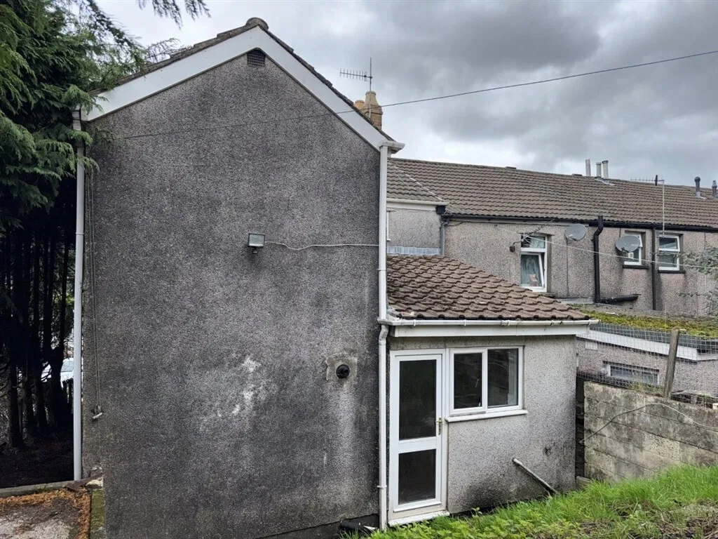 Wood Street, Cwmcarn, NEWPORT, photo 12
