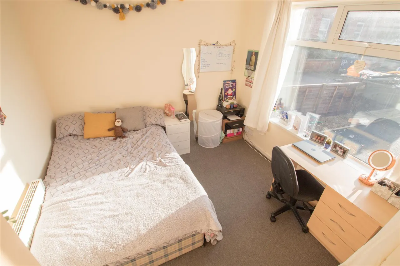 Grimthorpe Place, Headingley, LS6, photo 3