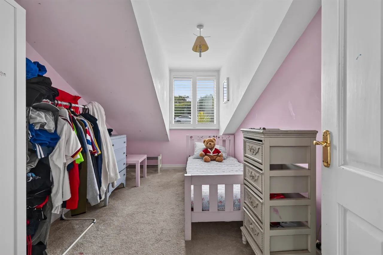 Bangor Road, Craigavad, BT18, photo 27