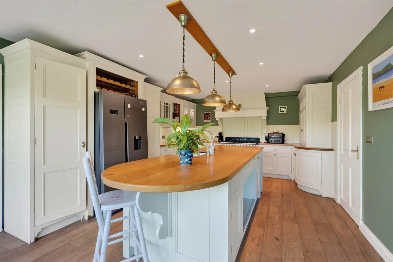 Bangor Road, Craigavad, BT18, photo 15