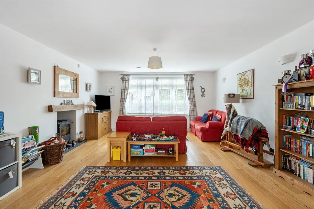 Haw Lane, Olveston, BS35, photo 6