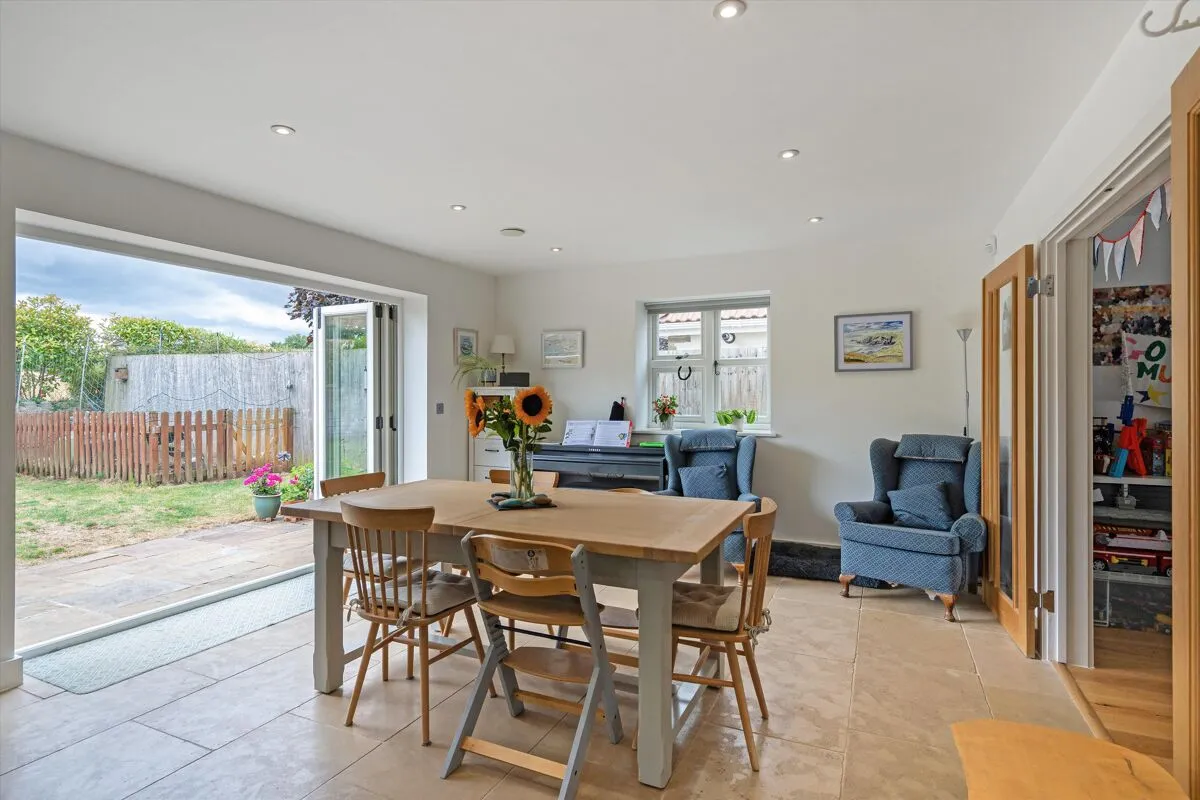 Haw Lane, Olveston, BS35, photo 4