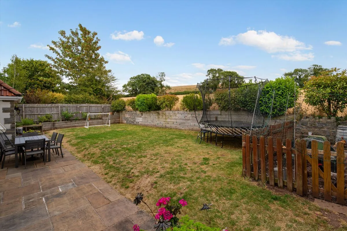 Haw Lane, Olveston, BS35, photo 16