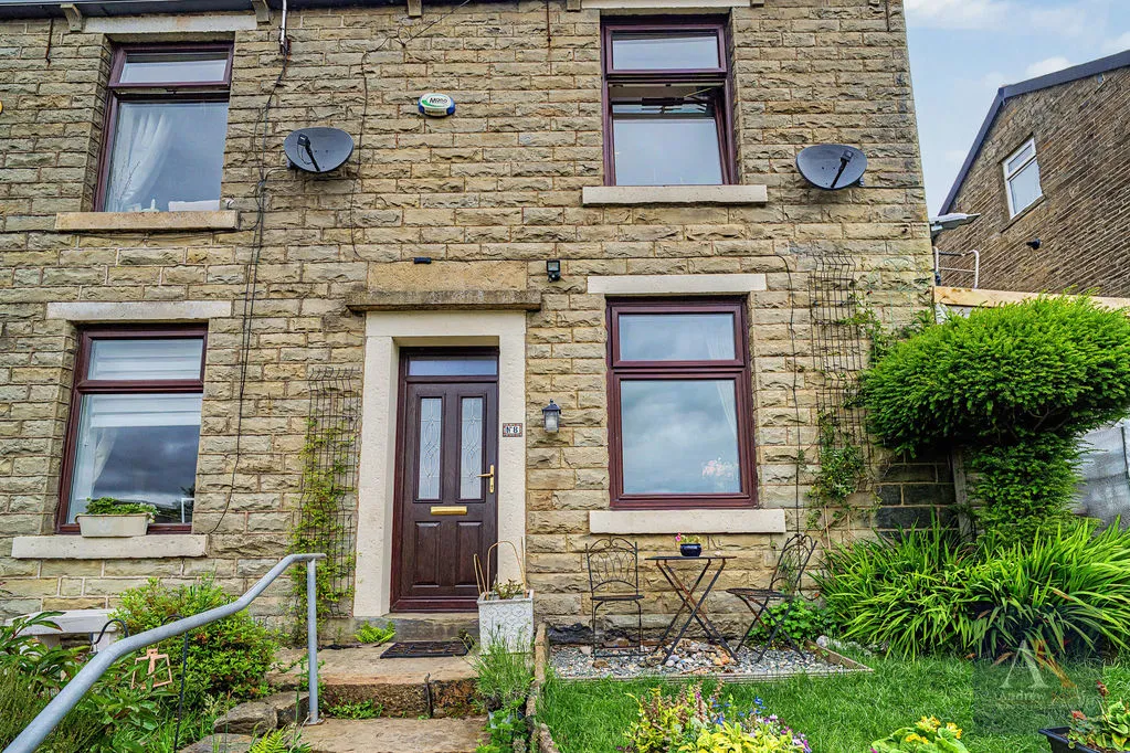 2 bed house for sale — Tong End Whitworth, Rochdale OL12 8BJ