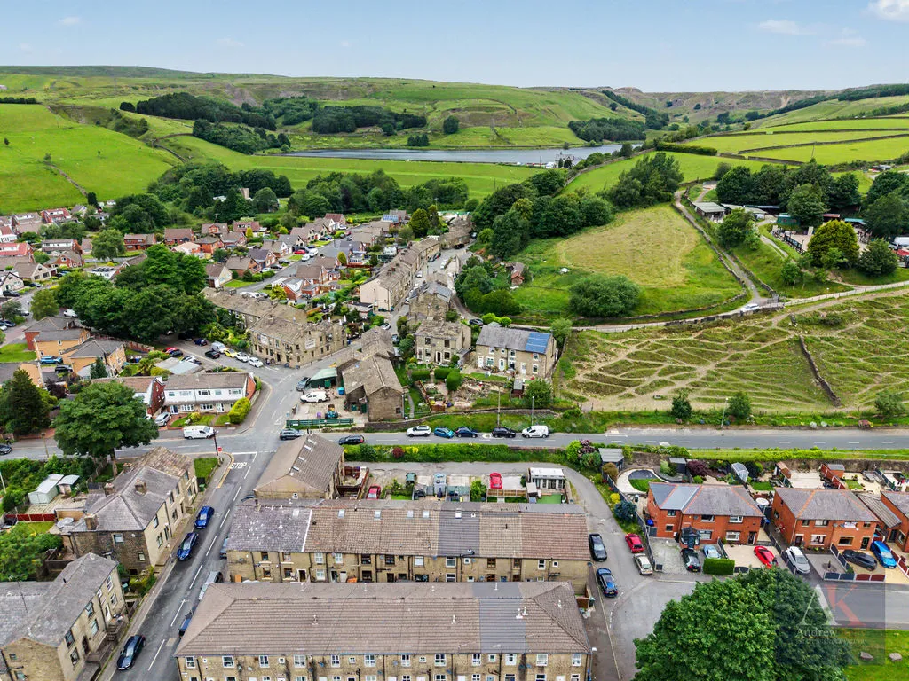 Tong End Whitworth, Rochdale OL12 8BJ, photo 24