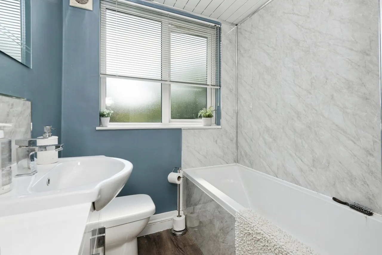 Balmoral Road, Morecambe, LA4, photo 12