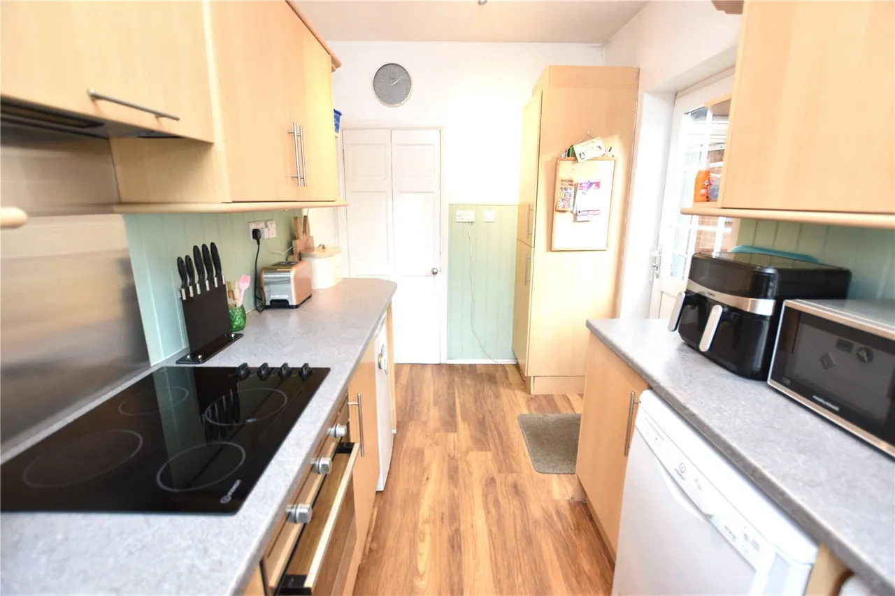 Winchester Street, Farnborough, GU14, photo 10