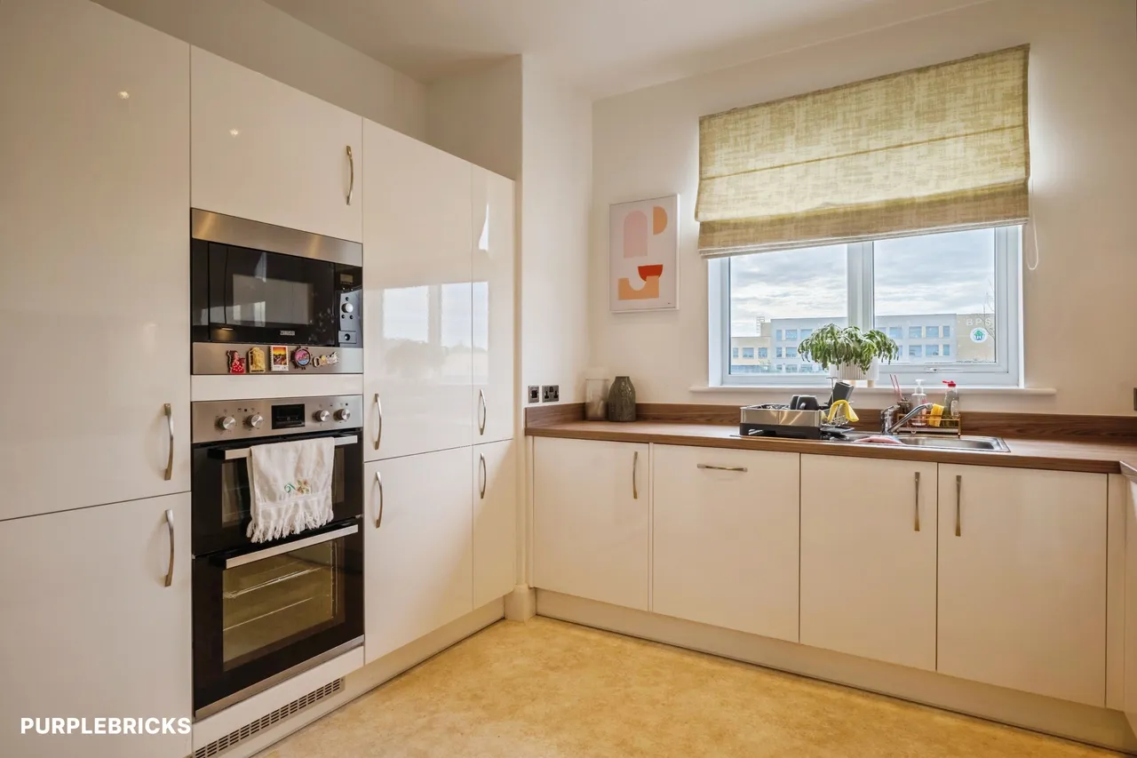 Pioneer Way, Kingswood, HU7, photo 11
