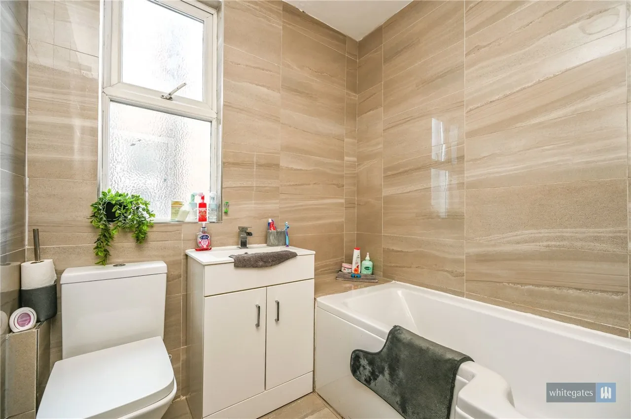 Moscow Drive, Liverpool, L13, photo 19