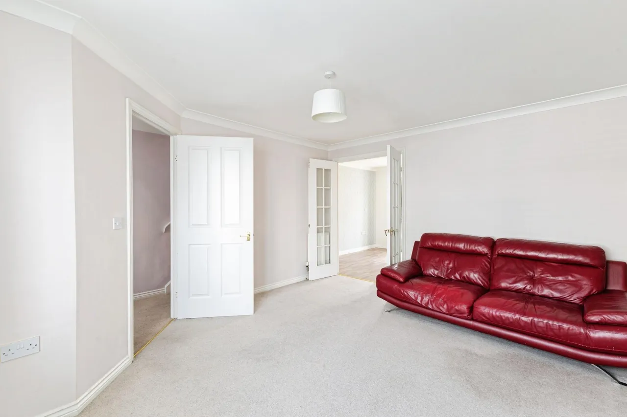 Myrtle Tree Crescent, Weston-super-mare, BS22, photo 5