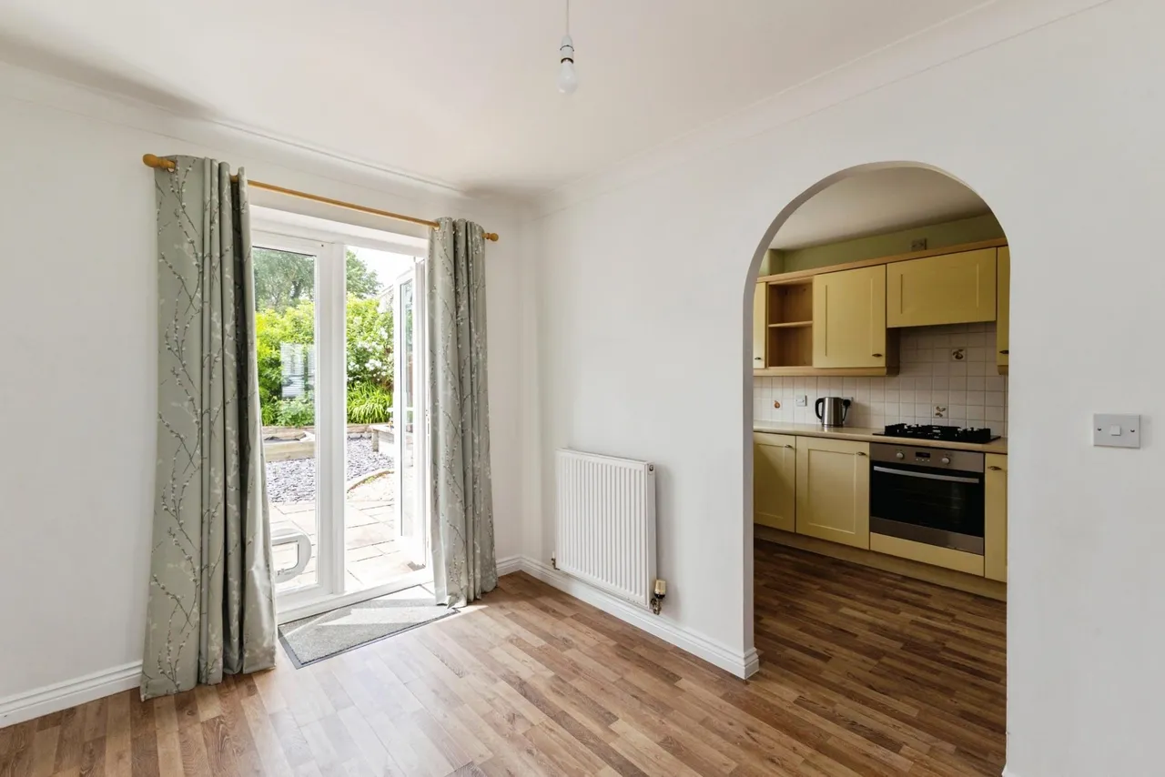 Myrtle Tree Crescent, Weston-super-mare, BS22, photo 6