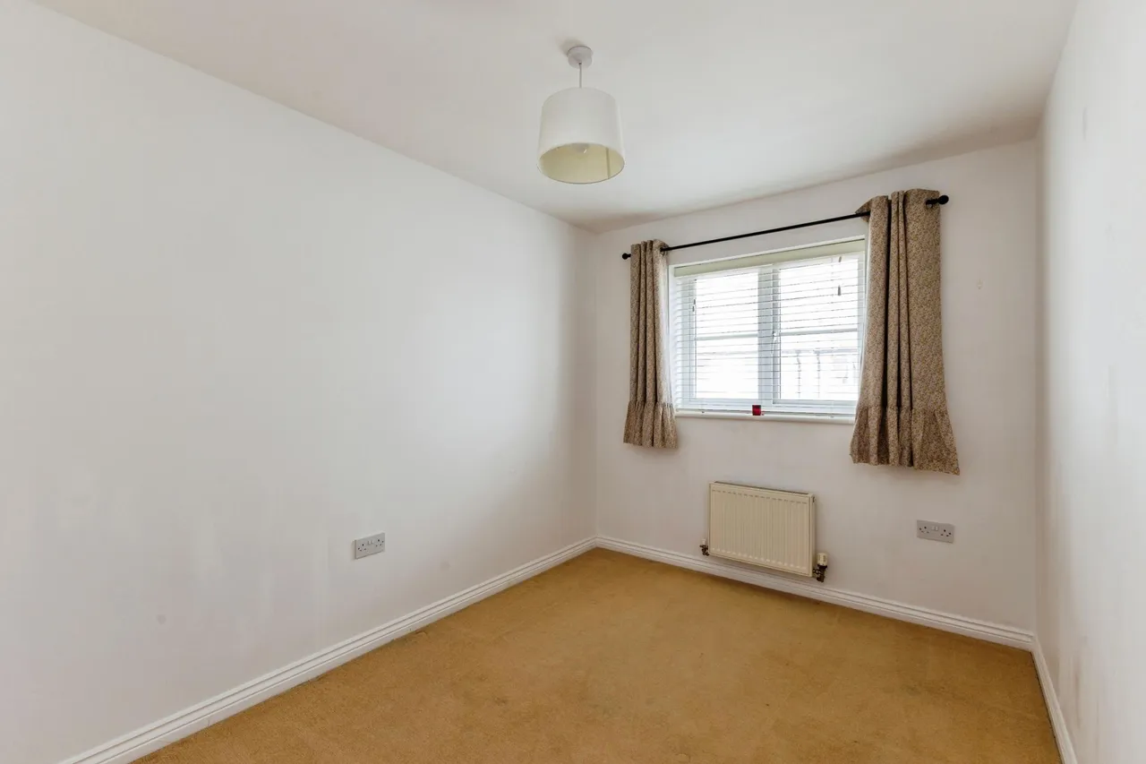 Myrtle Tree Crescent, Weston-super-mare, BS22, photo 13