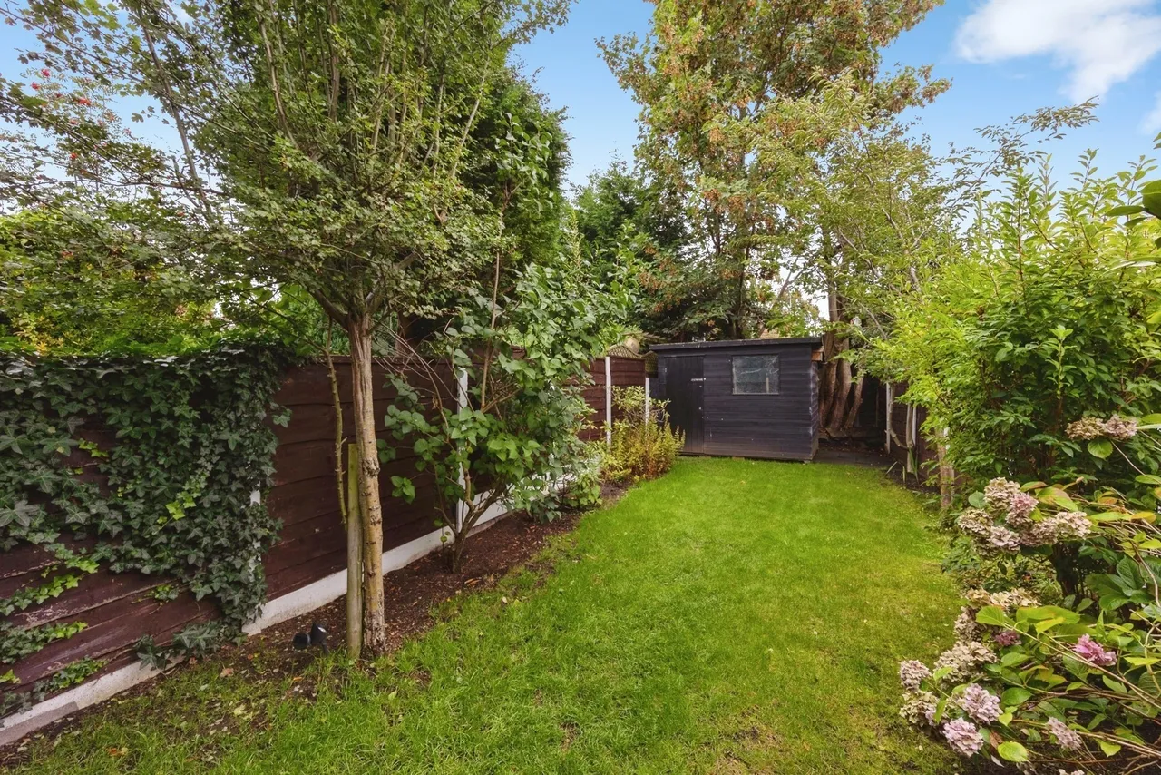 Knowsley Avenue, Urmston, M41, photo 21