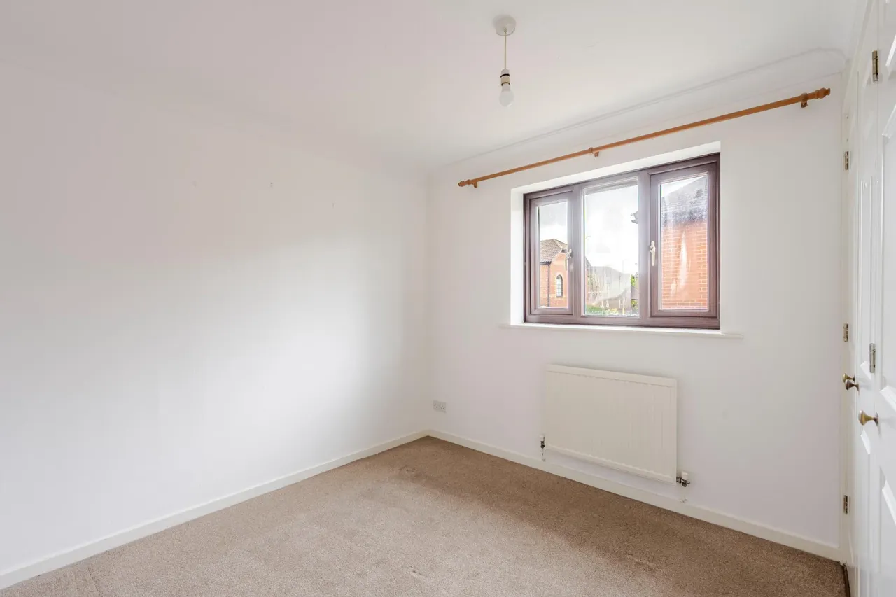 Chiltern Close, North Station, Colchester, CO1, photo 8