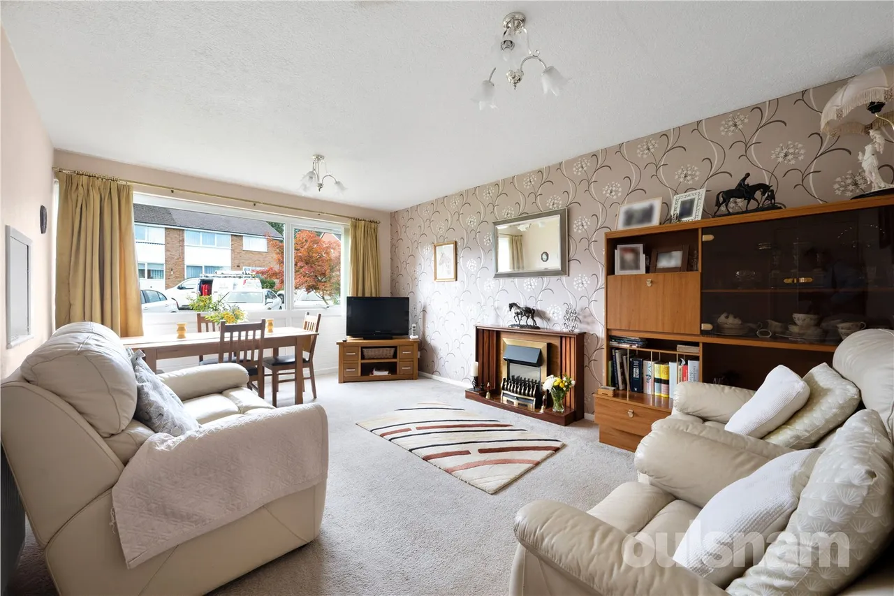 The Longlands, Barnt Green, B45, photo 4