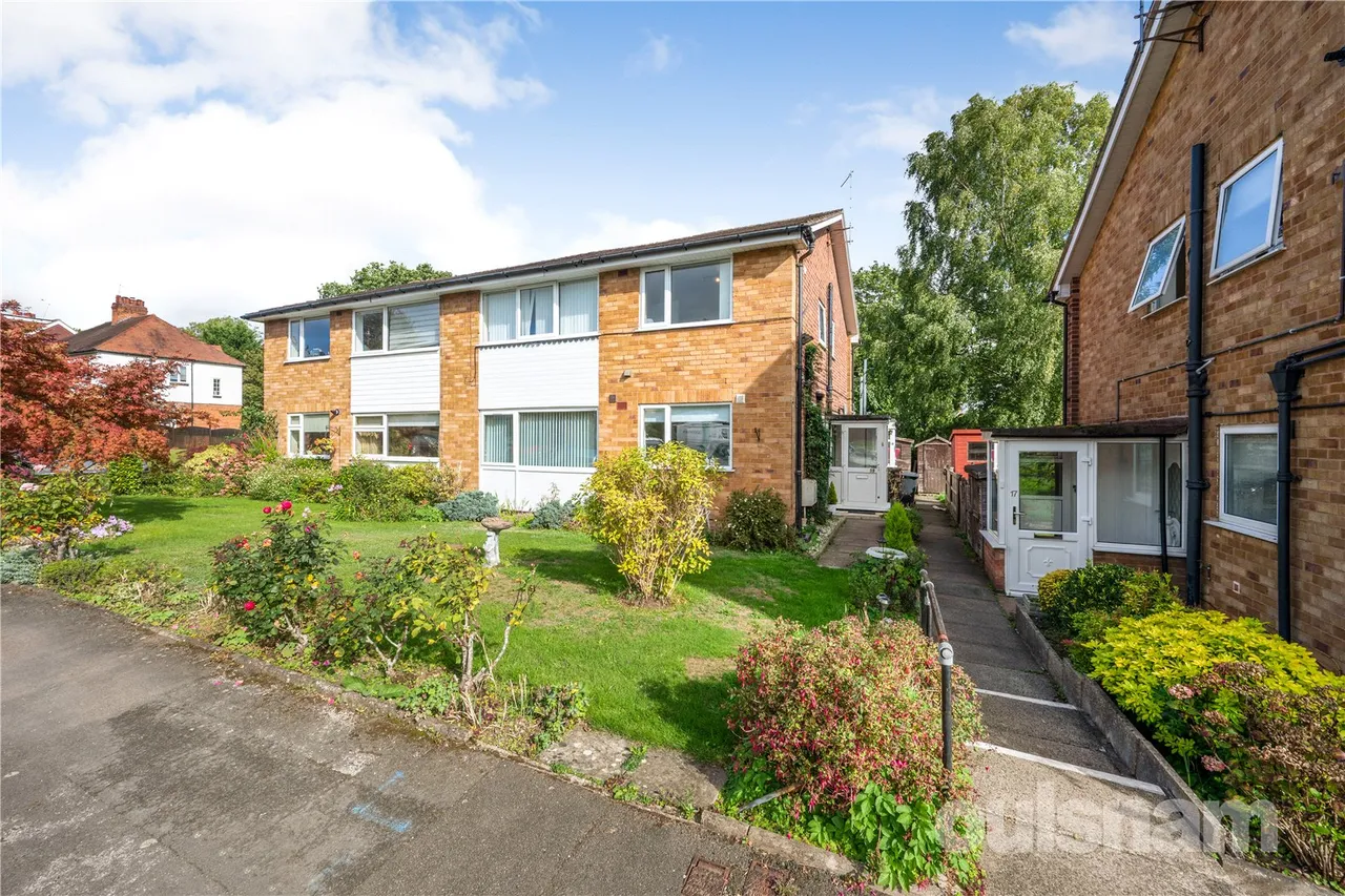 The Longlands, Barnt Green, B45, photo 9