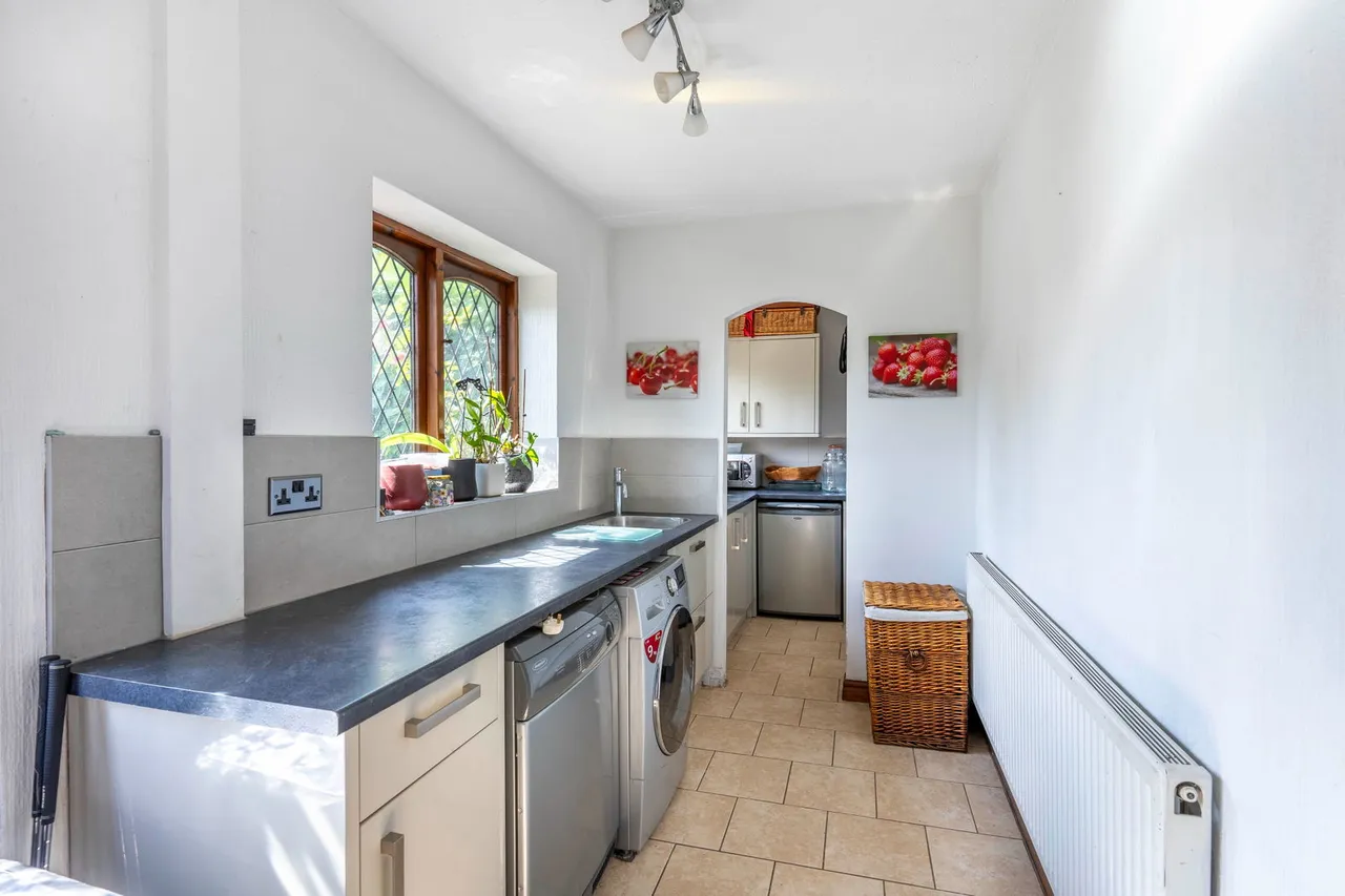 The Avenue, Blackwell, B60, photo 8