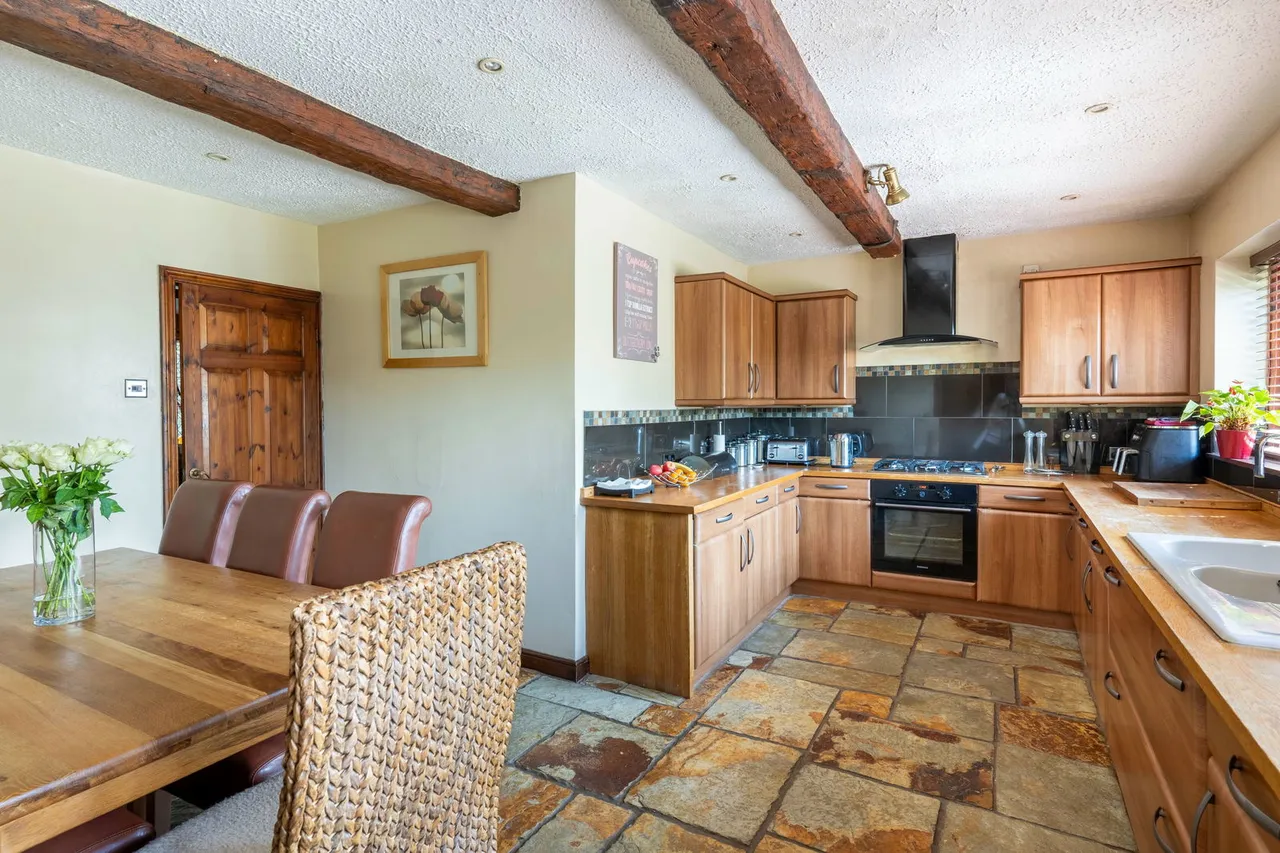 The Avenue, Blackwell, B60, photo 3
