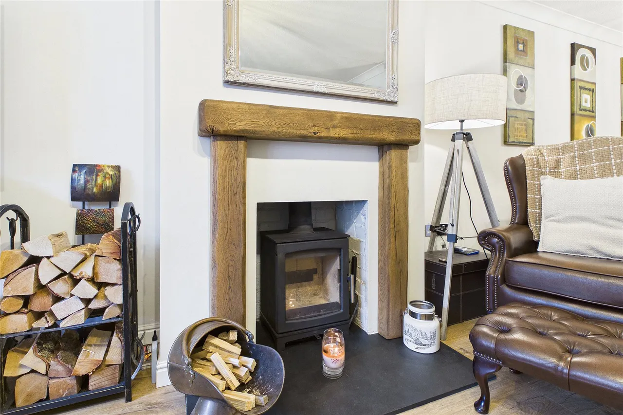 Lynwood Drive, Mytchett, GU16, photo 21