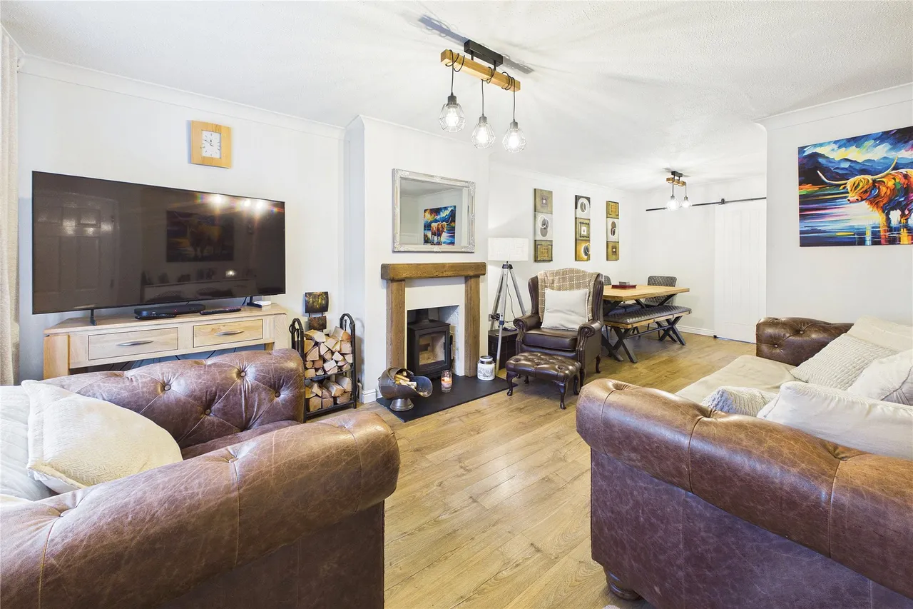Lynwood Drive, Mytchett, GU16, photo 2