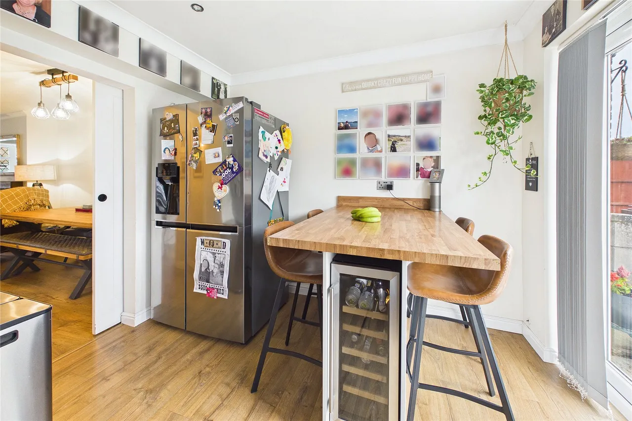 Lynwood Drive, Mytchett, GU16, photo 5
