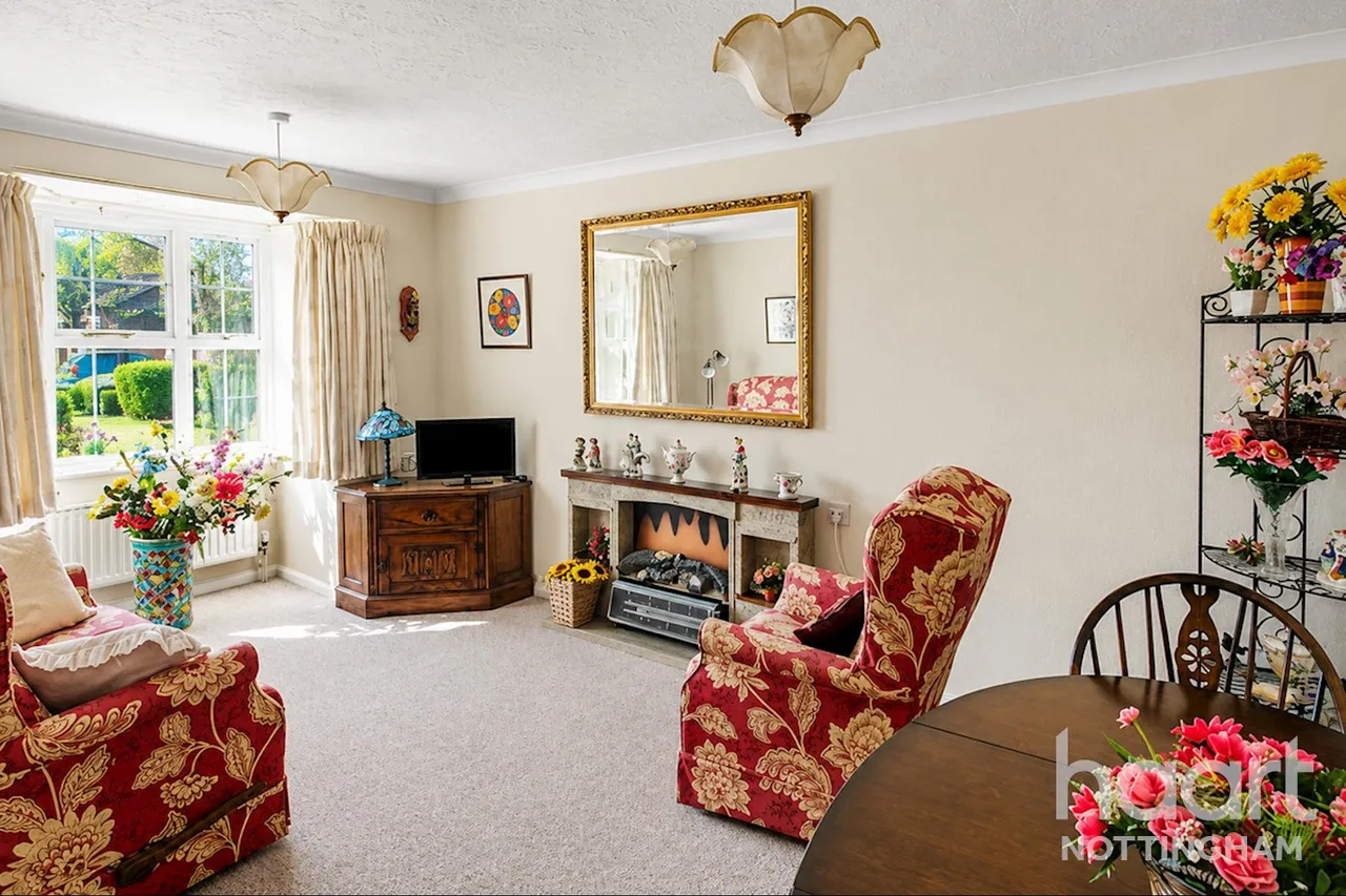 Kingfishers Court, West Bridgford, NG2, photo 3