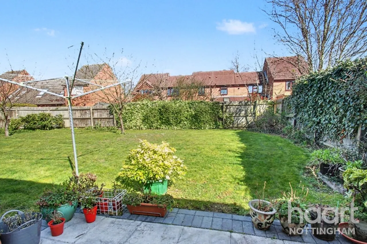 Kingfishers Court, West Bridgford, NG2, photo 8