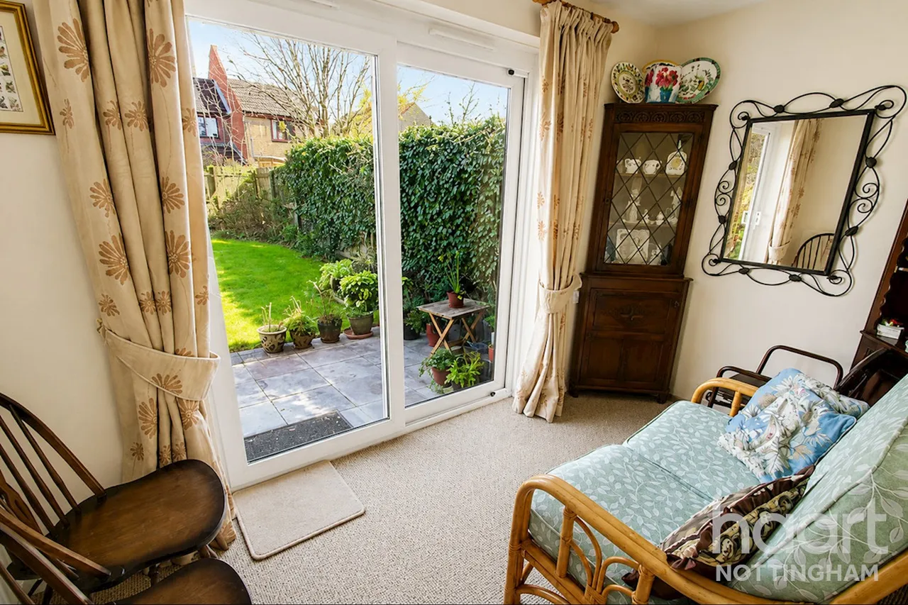 Kingfishers Court, West Bridgford, NG2, photo 5