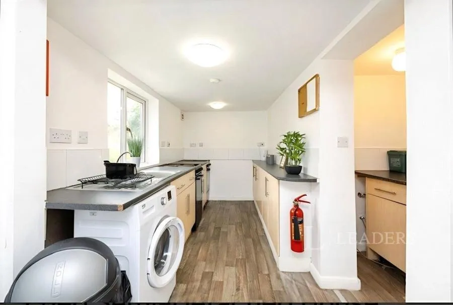 Westlea Road, Leamington Spa, CV31, photo 2