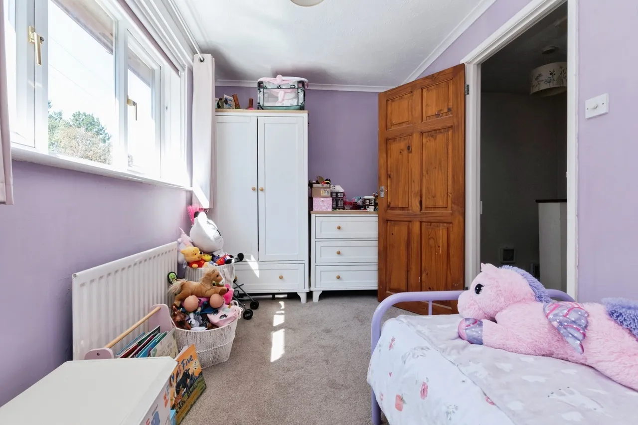 Godmanston Close, Poole, BH17, photo 10