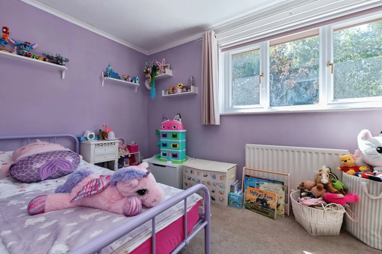 Godmanston Close, Poole, BH17, photo 11