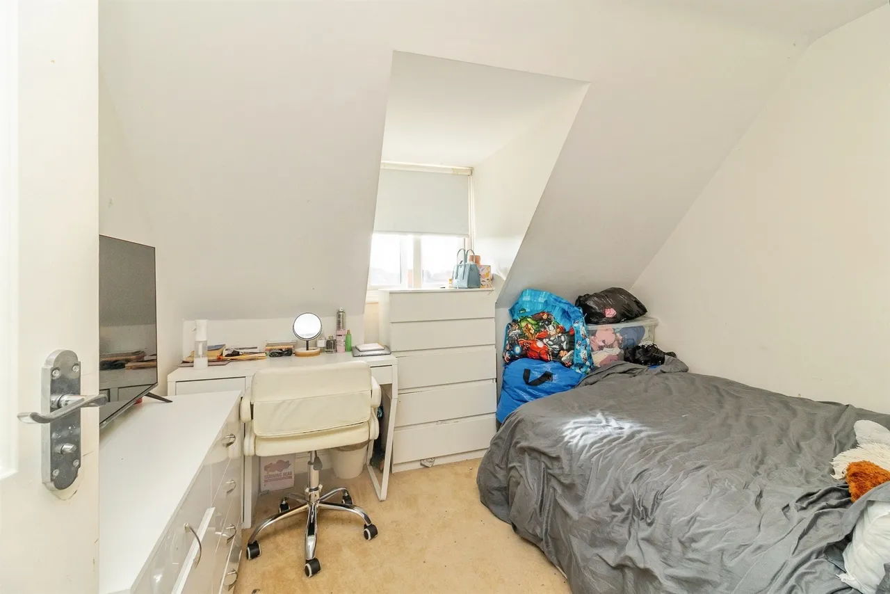 Newport Road, Woburn Sands, MK17, photo 14