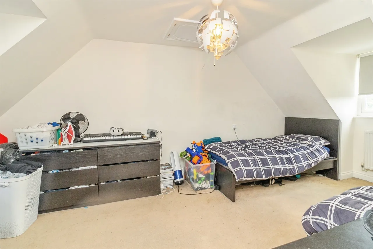 Newport Road, Woburn Sands, MK17, photo 15
