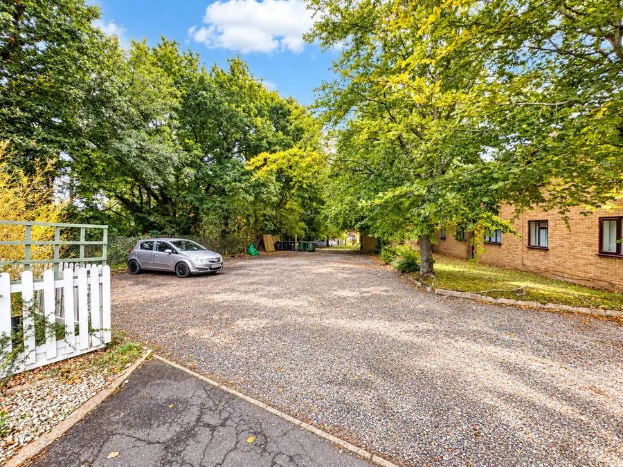 Ravensthorpe Drive, Loughborough, LE11, photo 15