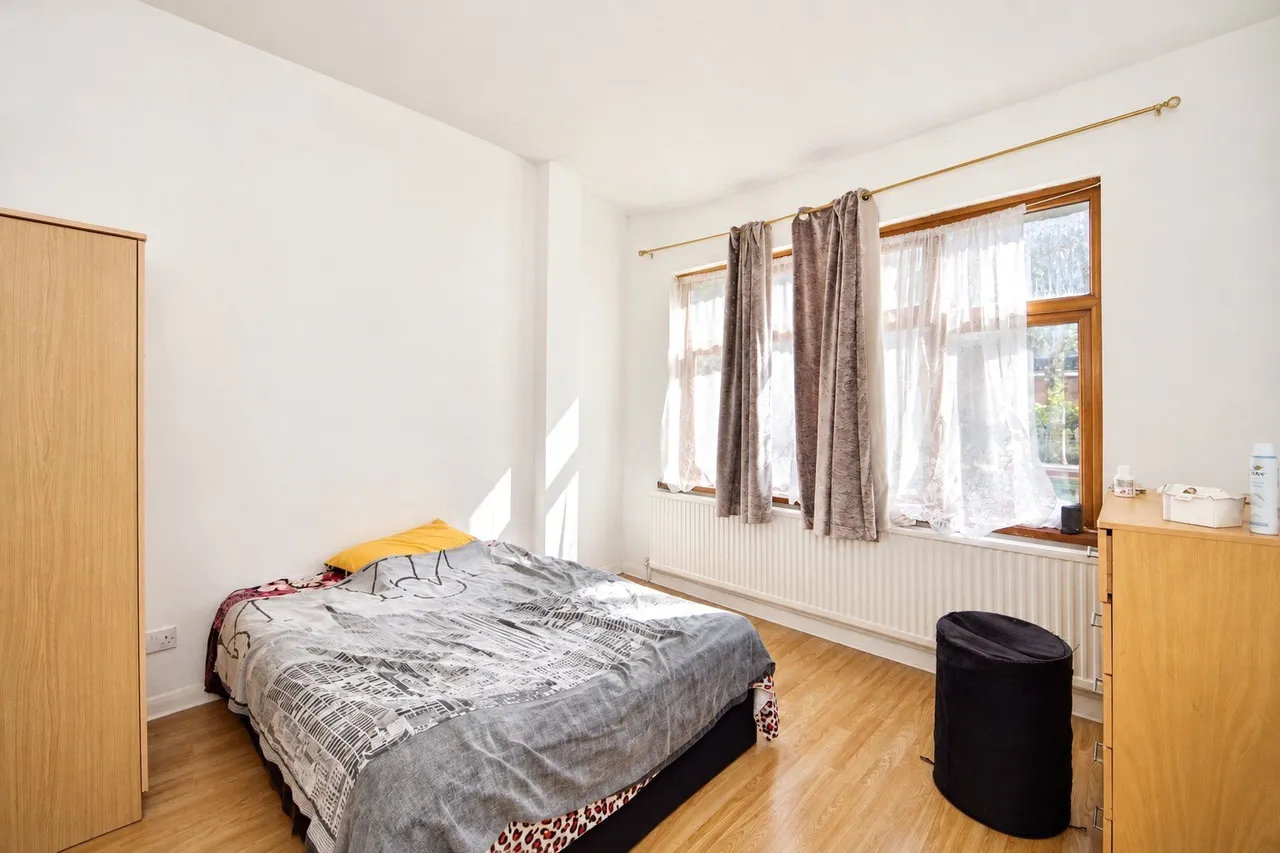 Market Street, East Ham, London, E6, photo 4